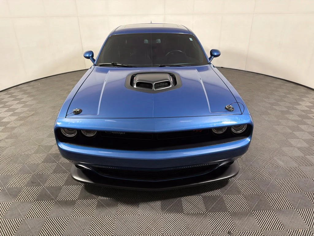 Used 2022 Frostbite Dodge R/T Scat Pack image 3