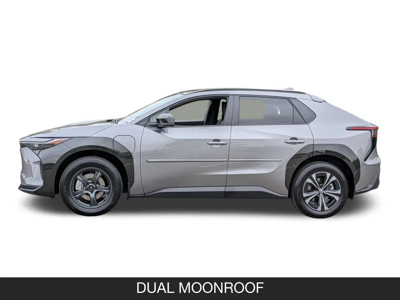 Used 2025 Heavy Metal Toyota XLE image 5