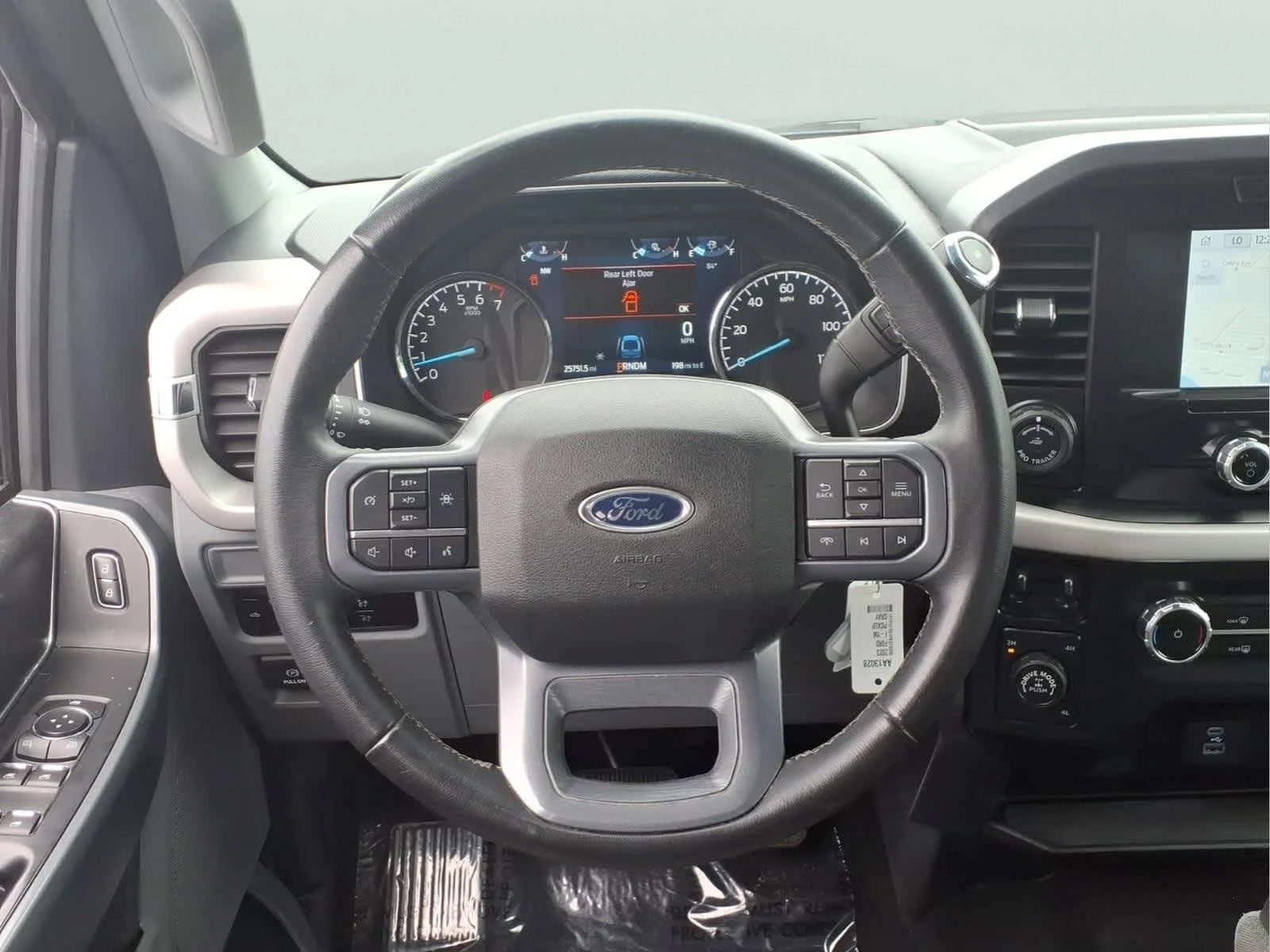 Used 2023 Carbonized Gray Metallic Ford XLT image 30
