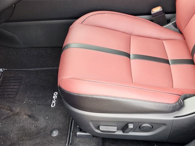 2026 Mazda CX-50 Premium - Photo 10