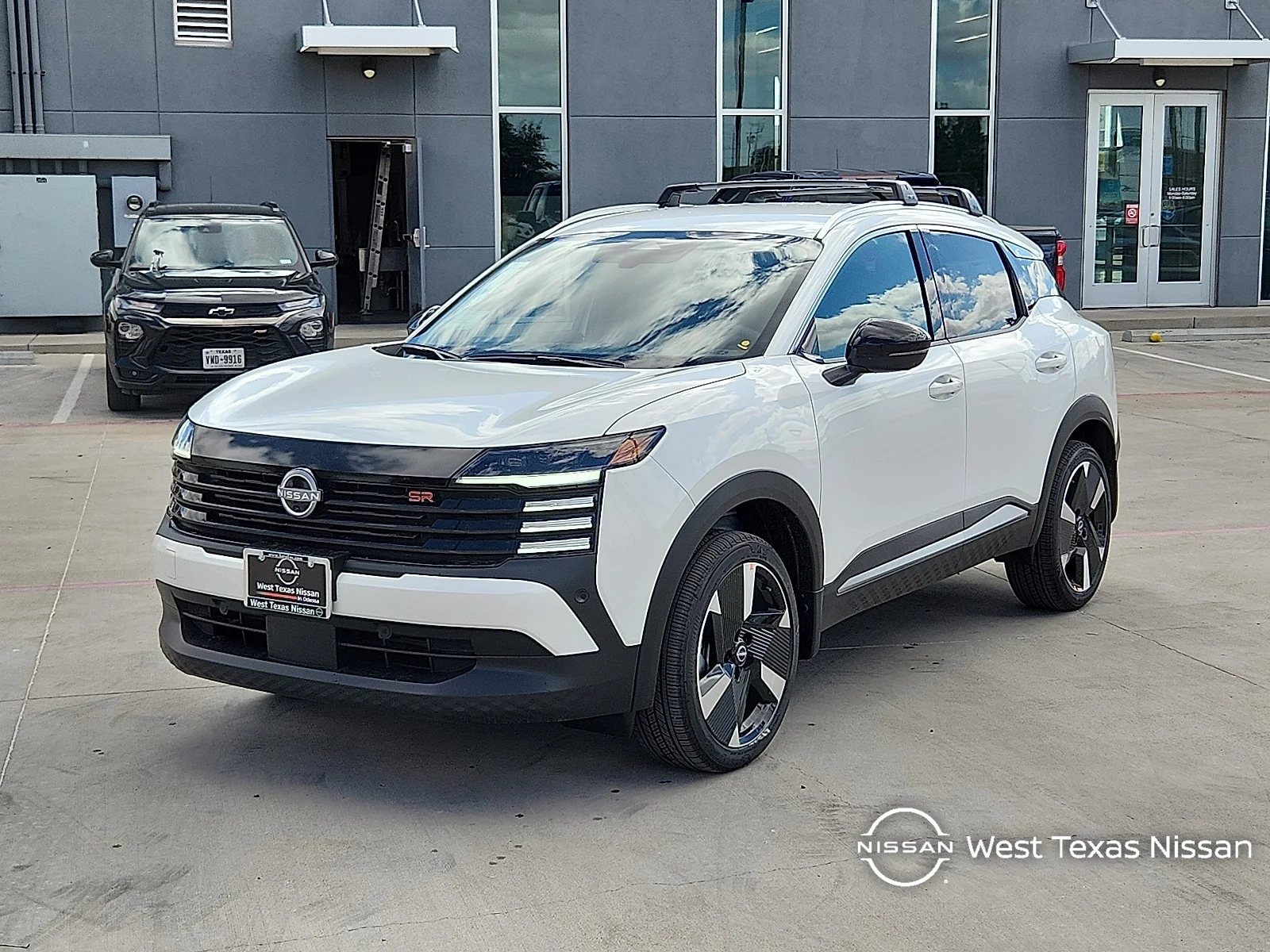 New 2026 QAC Aspen Whit Nissan SR All-Wheel Drive image 1