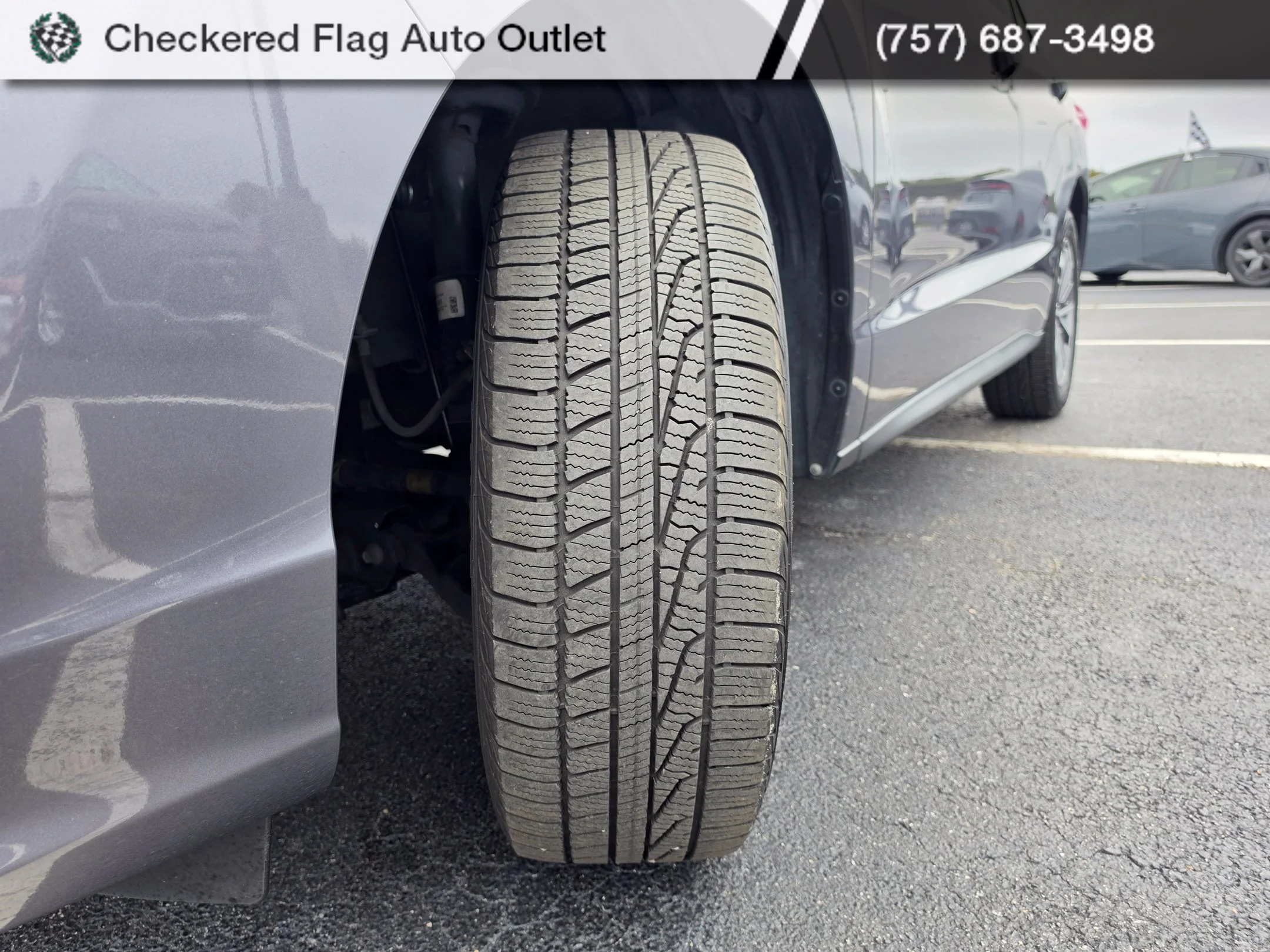 Used 2017 Modern Steel Metallic Acura Advance Package image 10