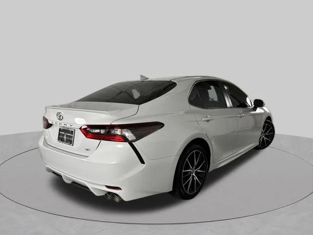 Used 2023 White Toyota SE image 7