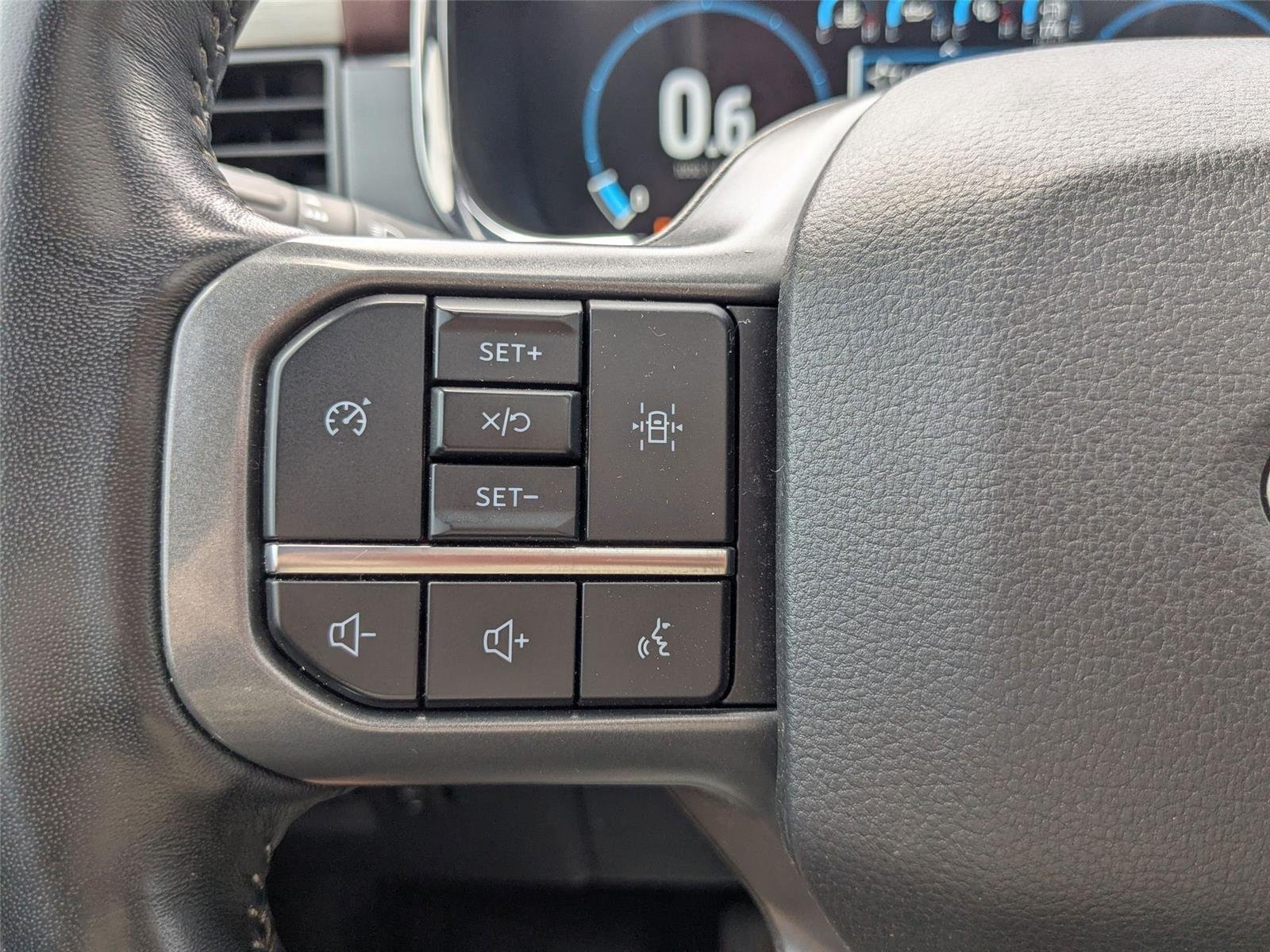 Certified Used 2022 Space White Metallic Ford LARIAT image 17