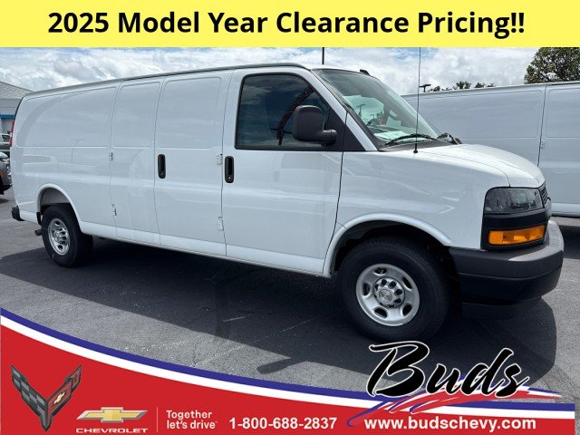 2025 Chevrolet Express Cargo