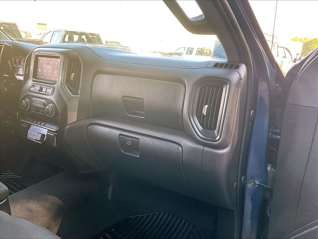 Used 2023 Blue Chevrolet Custom image 13