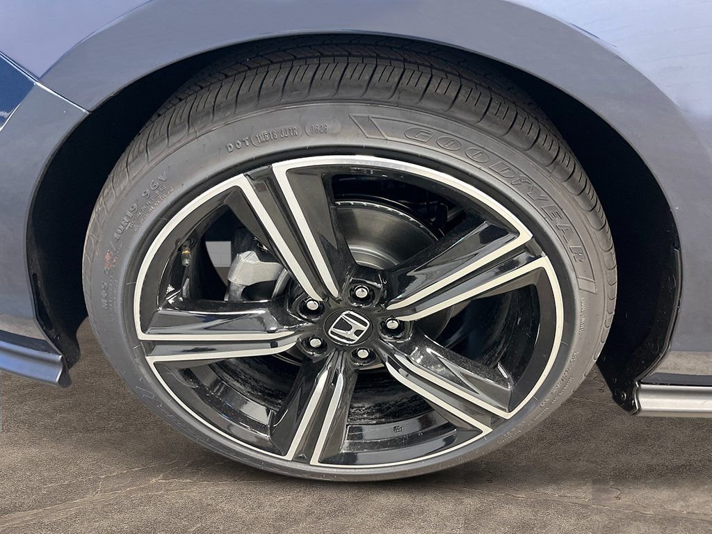 New 2026 Canyon River Blue Metallic Honda SE image 12