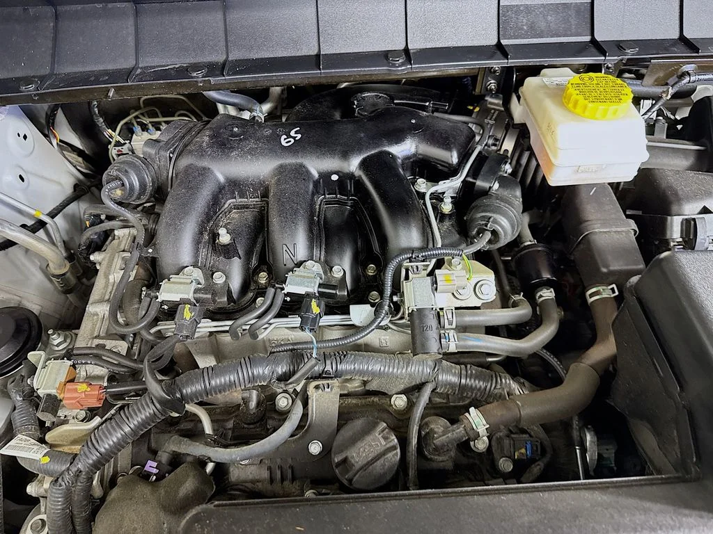 Used 2024 Silver Nissan SV image 39
