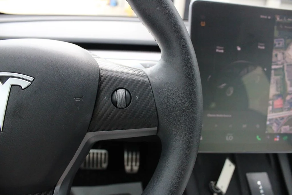 Used 2021 White Tesla Long Range image 12