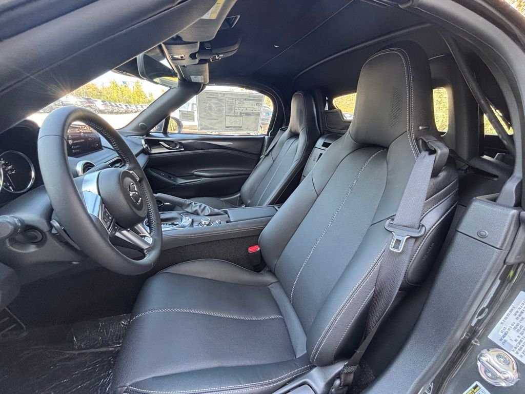 2025 Mazda MX-5 Miata Grand Touring - Photo 11