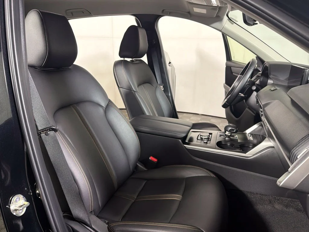Used 2026 Jet Black Mazda 3.3 Turbo Select image 24