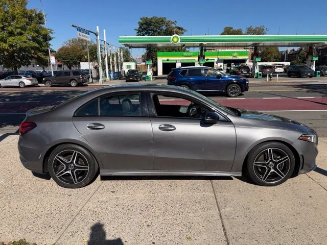 Used 2019 Gray Mercedes-Benz A 220 image 4