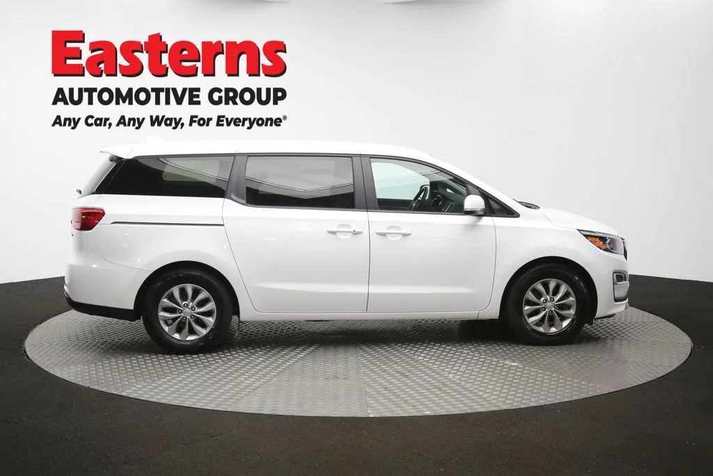 Used 2020 White Kia LX image 44