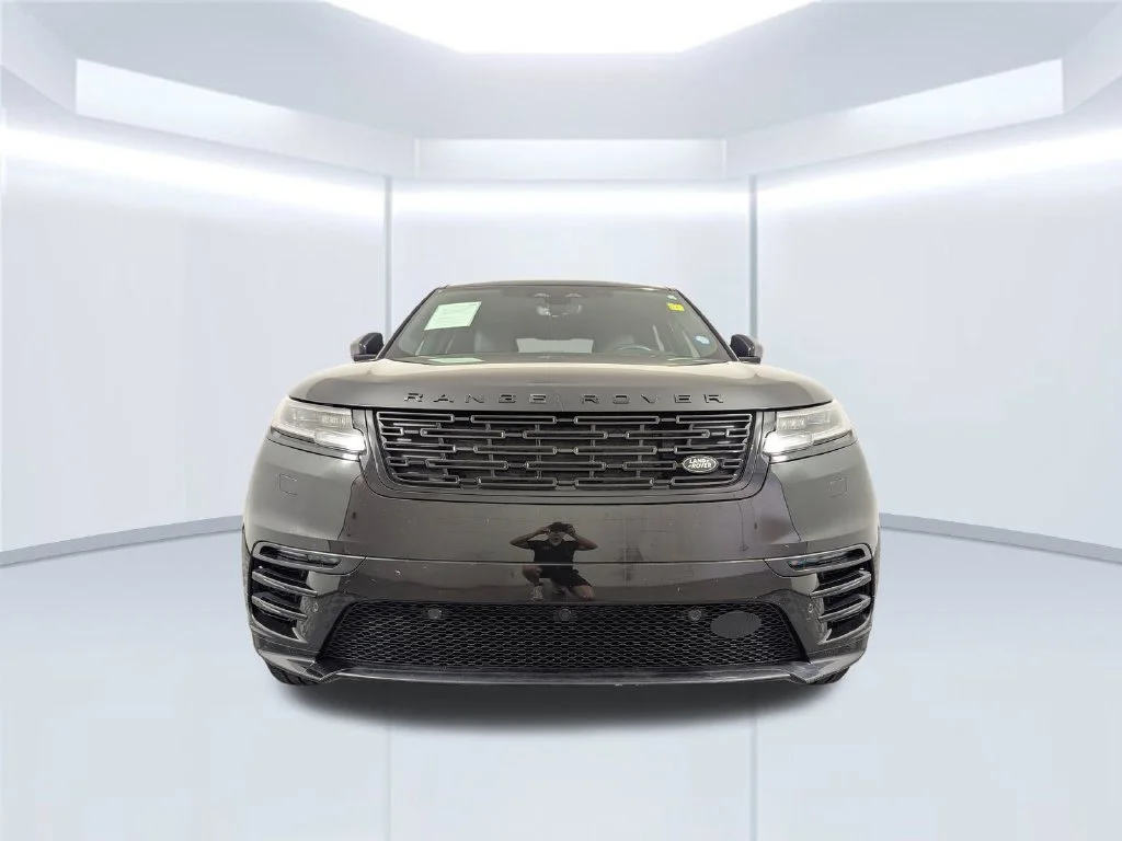 Certified Used 2025 Black Land Rover Dynamic SE image 55