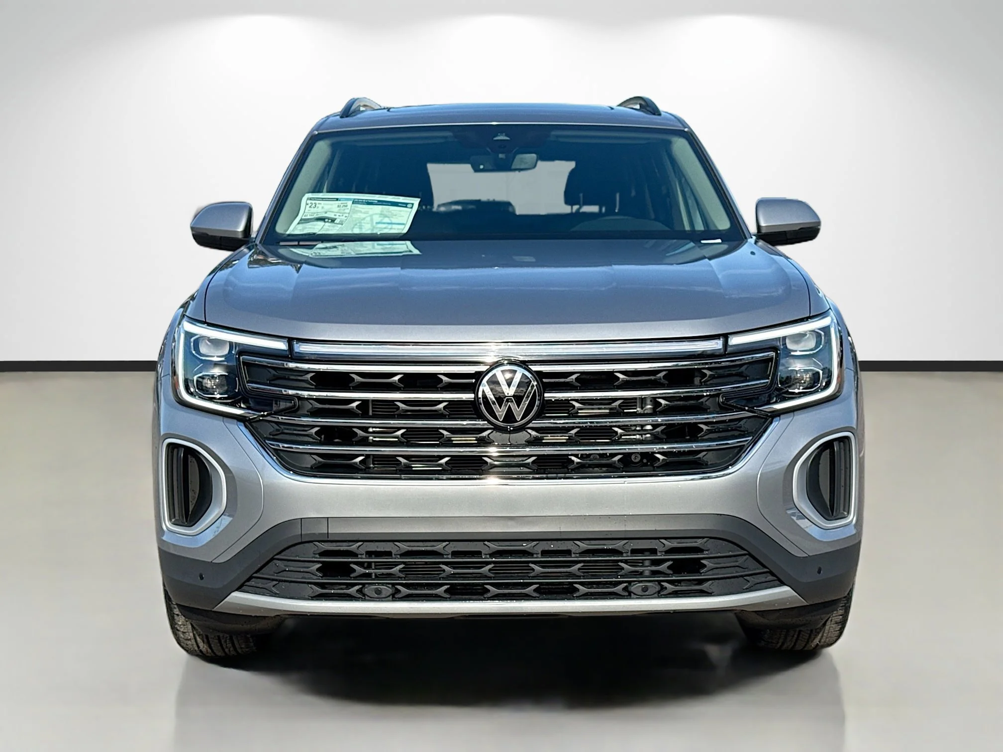 New 2026 Mist Volkswagen 2.0T SE w/Technology image 8