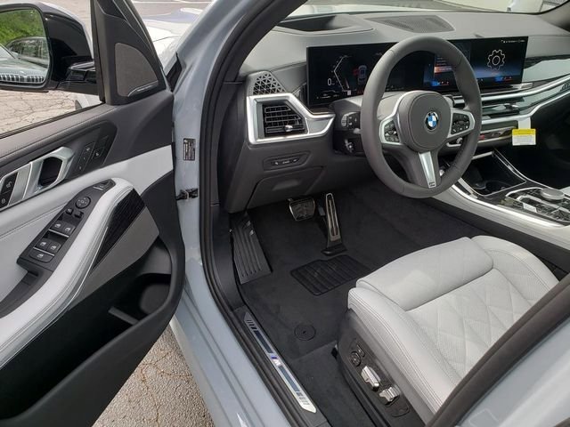 New 2026 Brooklyn Grey Metallic BMW xDrive40i image 11
