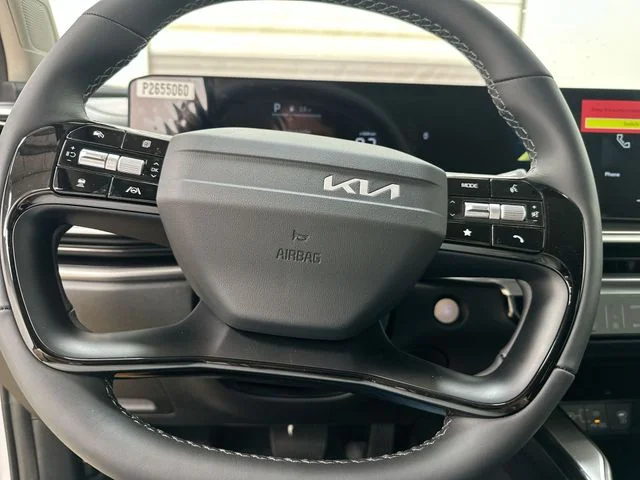 New 2026 Glacial White Pearl Kia LX image 12