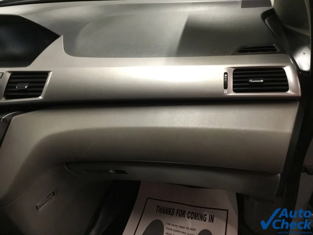 Used 2015 Silver Honda EX-L image 37