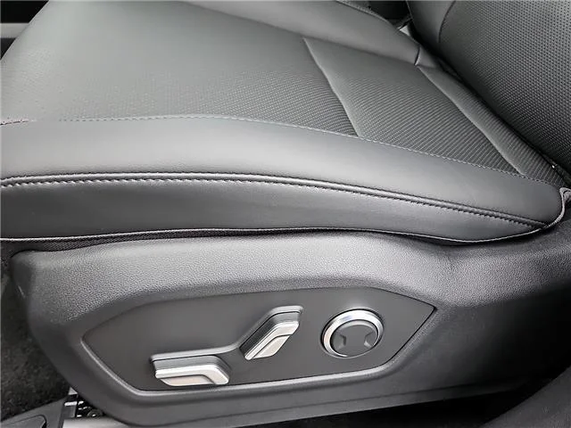 New 2027 Serenity White Hyundai XRT image 12