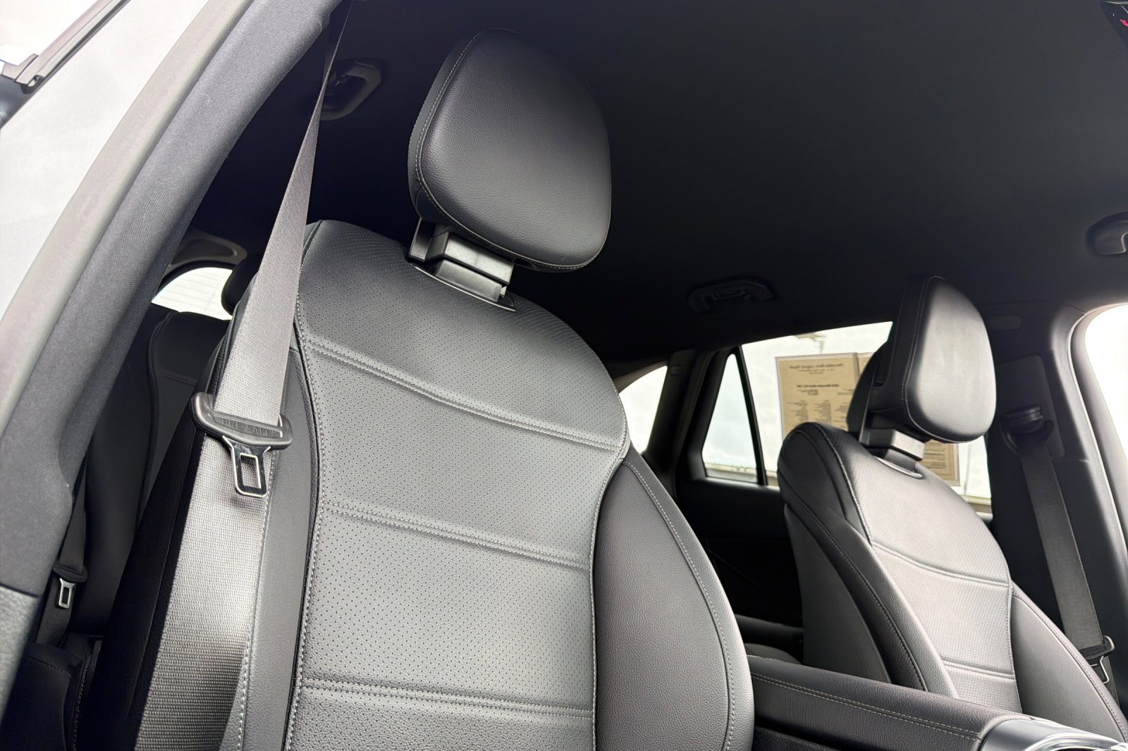 Certified Used 2026 Silver Mercedes-Benz GLC 300 image 31