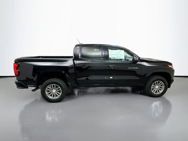 New 2026 Black Chevrolet LT image 30