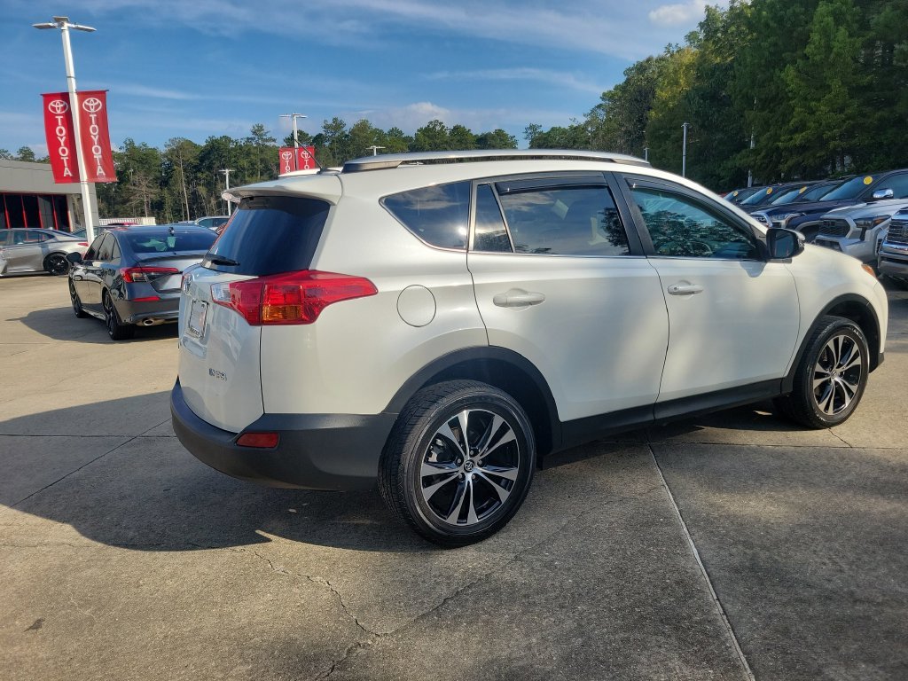 Used 2015 White Toyota Limited image 11