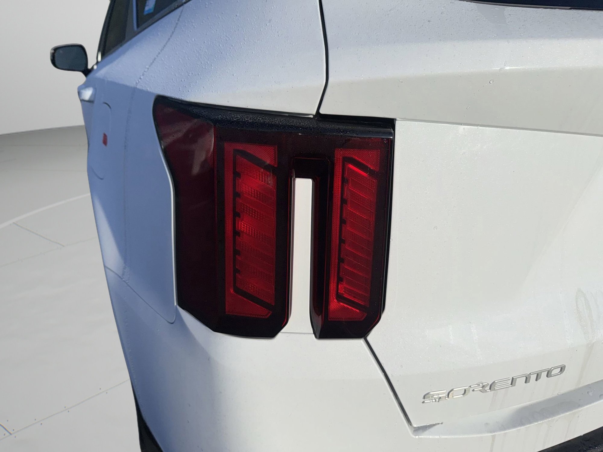 New 2026 Glacial White Pearl Kia S image 7