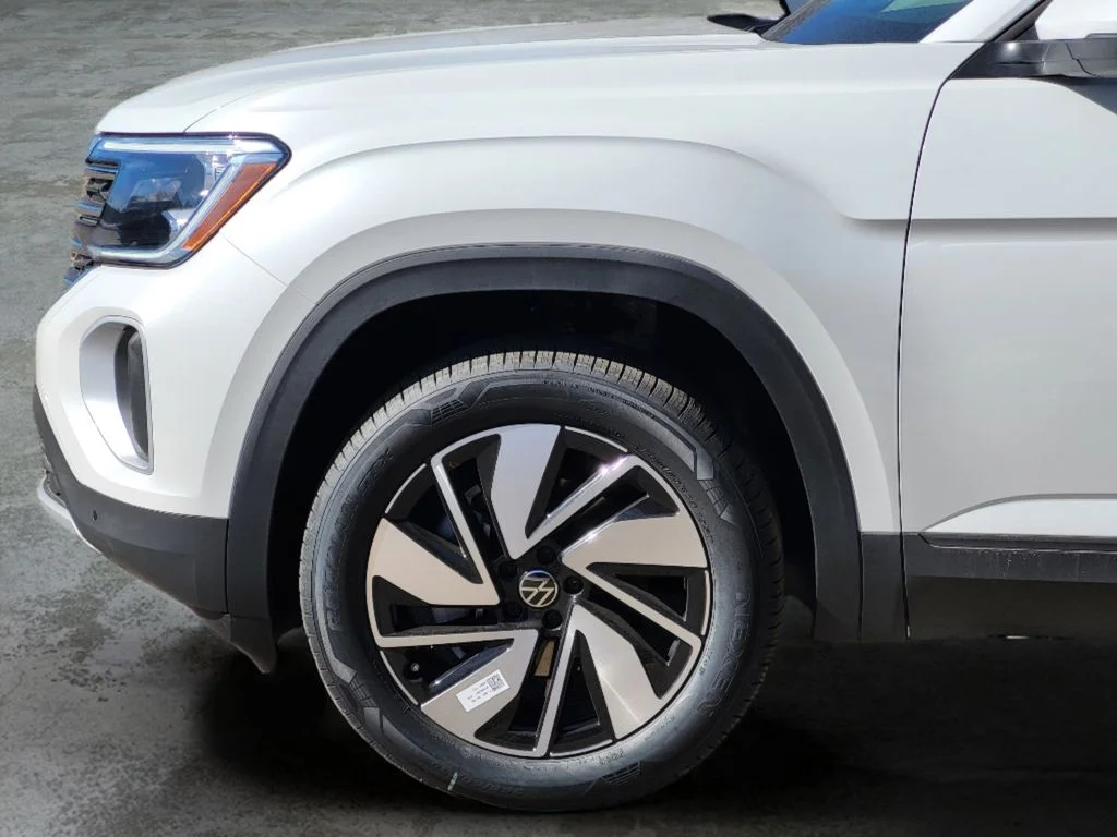 2026 Volkswagen Atlas SE w/Tech - Photo 21