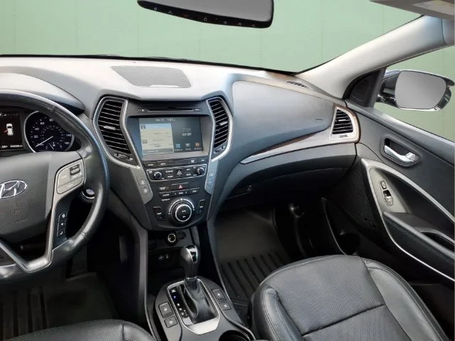 Used 2017 Black Hyundai 2.0T Ultimate image 14