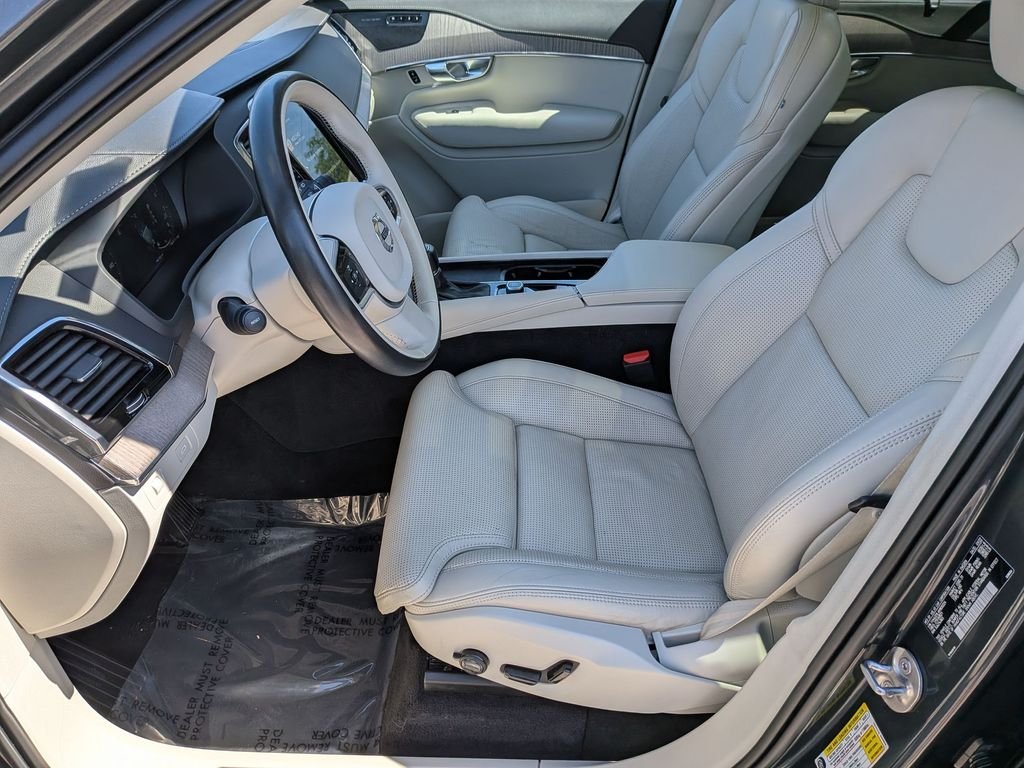 Used 2022 Gray Volvo T6 Inscription image 16