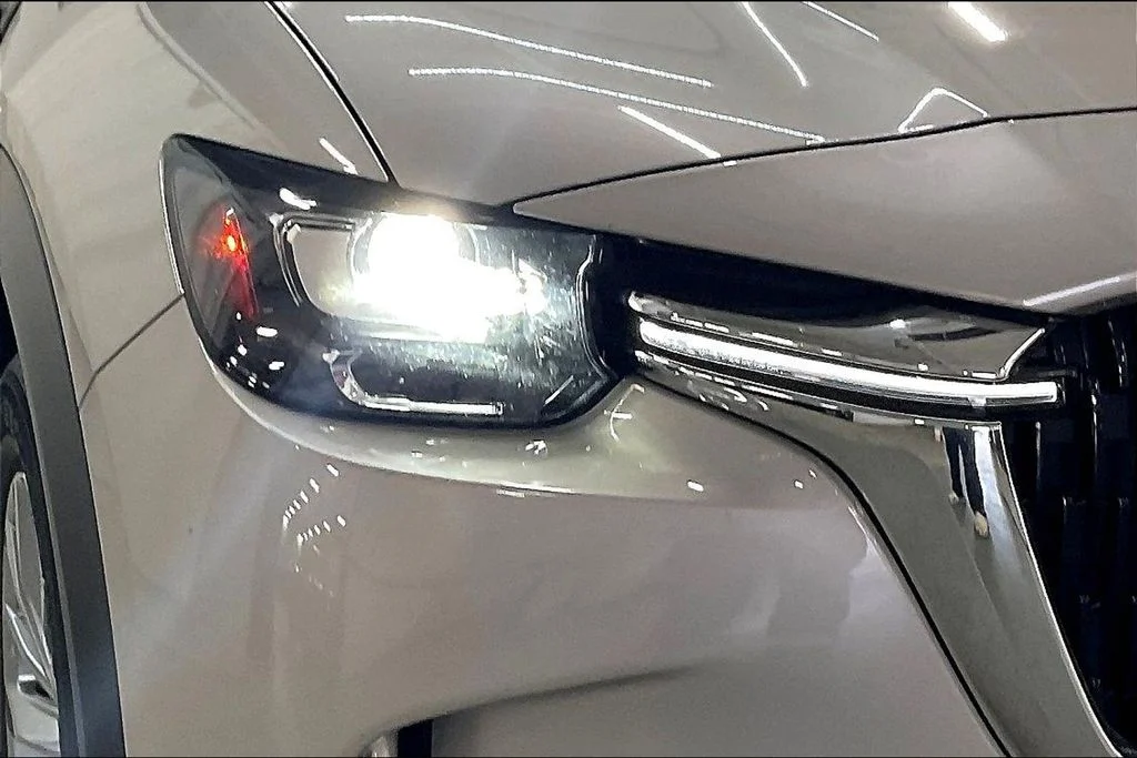 Used 2024 Silver Mazda 3.3 Turbo Preferred Plus image 29