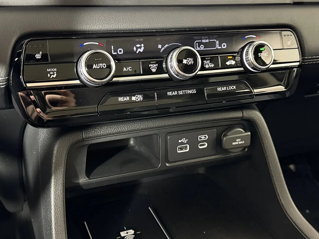 Used 2025 Gray Honda Touring image 26
