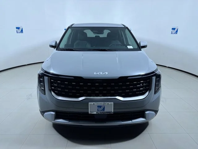 New 2027 CERAMIC SILVER Kia LXS image 16