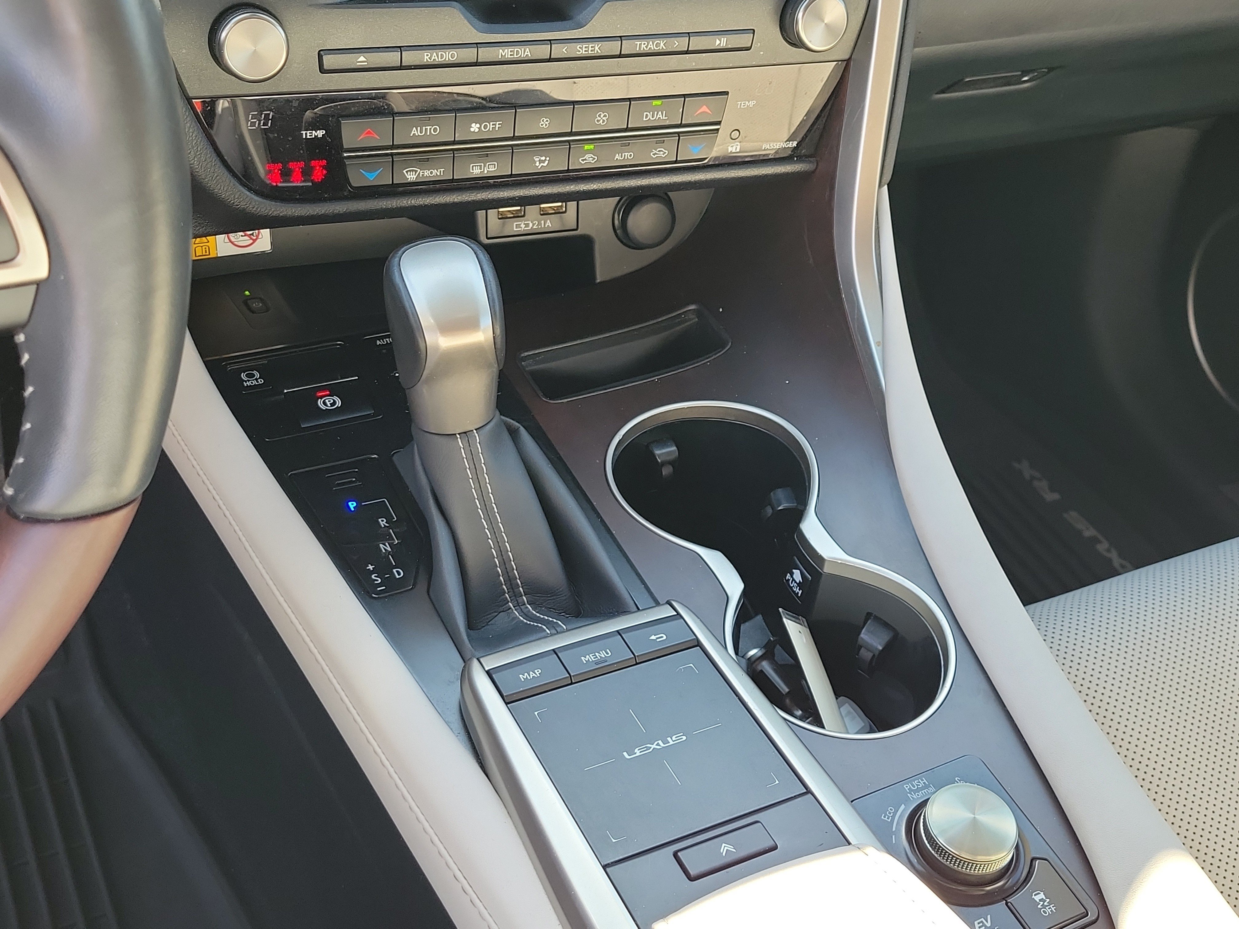 Used 2022 Silver Lexus 450h image 26