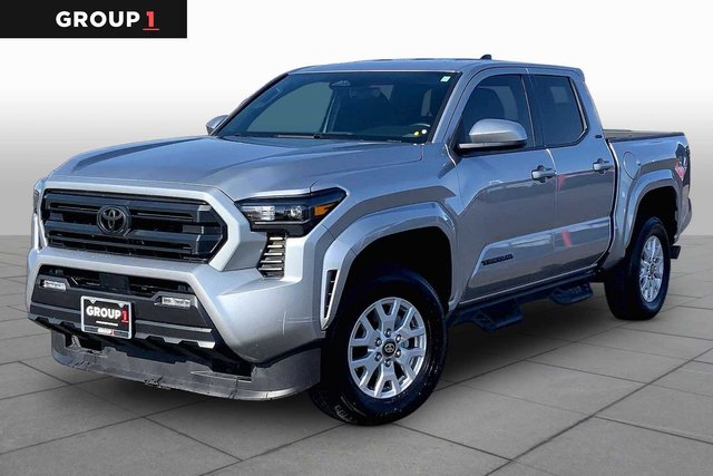 Pre-Owned 2025 Toyota Tacoma SR5