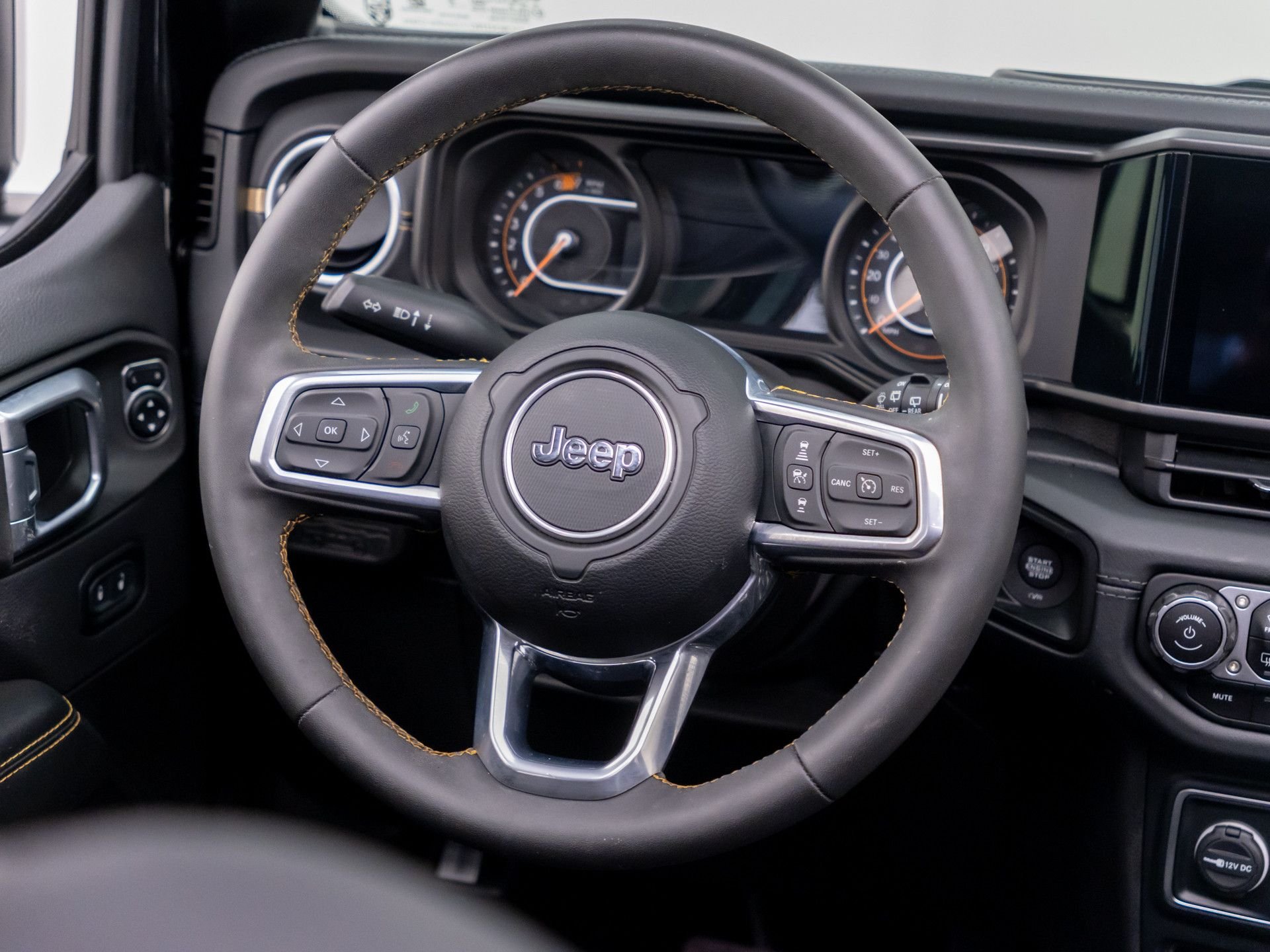 Used 2024 Black Jeep Sahara image 12
