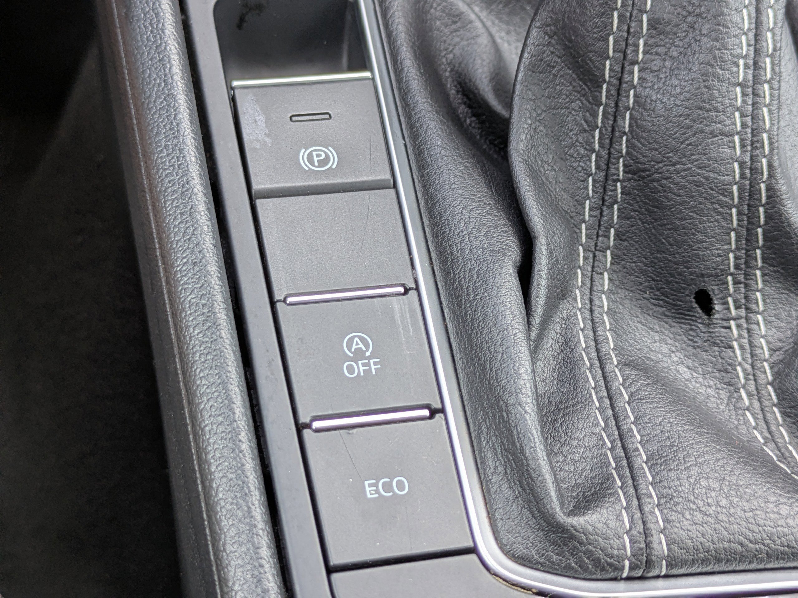 Used 2024 Deep Black Pearl Volkswagen S image 24