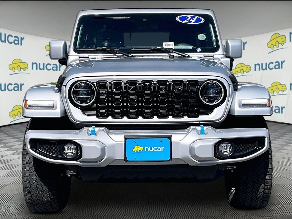 Used 2024 Silver Jeep High Altitude 4xe image 2