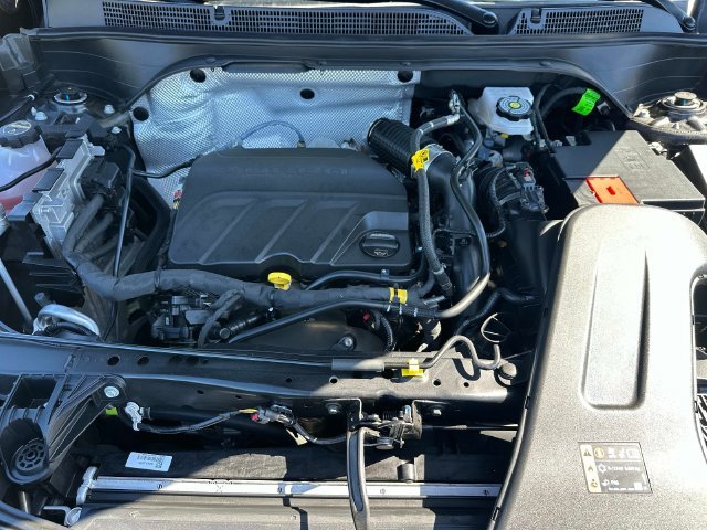 Used 2026 Black Buick Avenir image 10