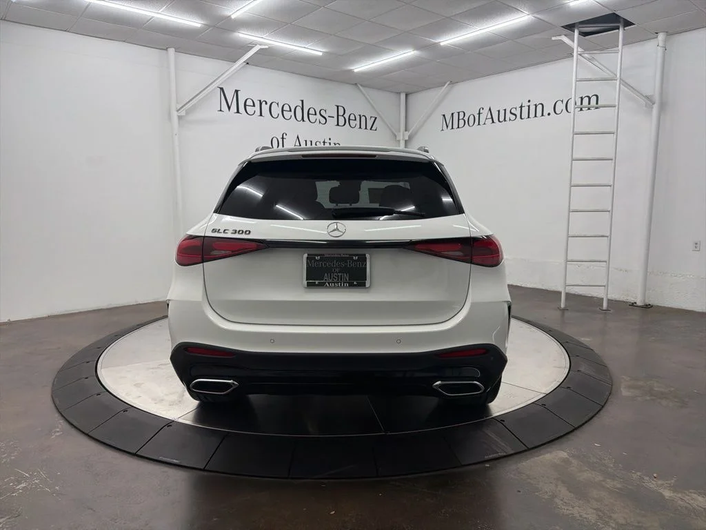 Used 2026 White Mercedes-Benz GLC 300 image 6