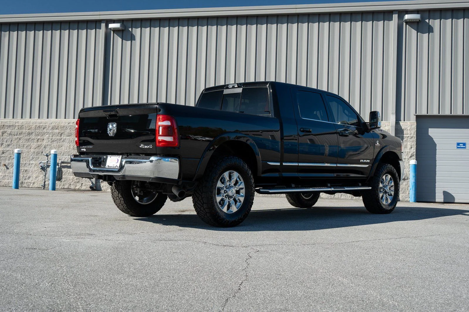 2024 RAM Ram 2500 Pickup Laramie Limited - Photo 17
