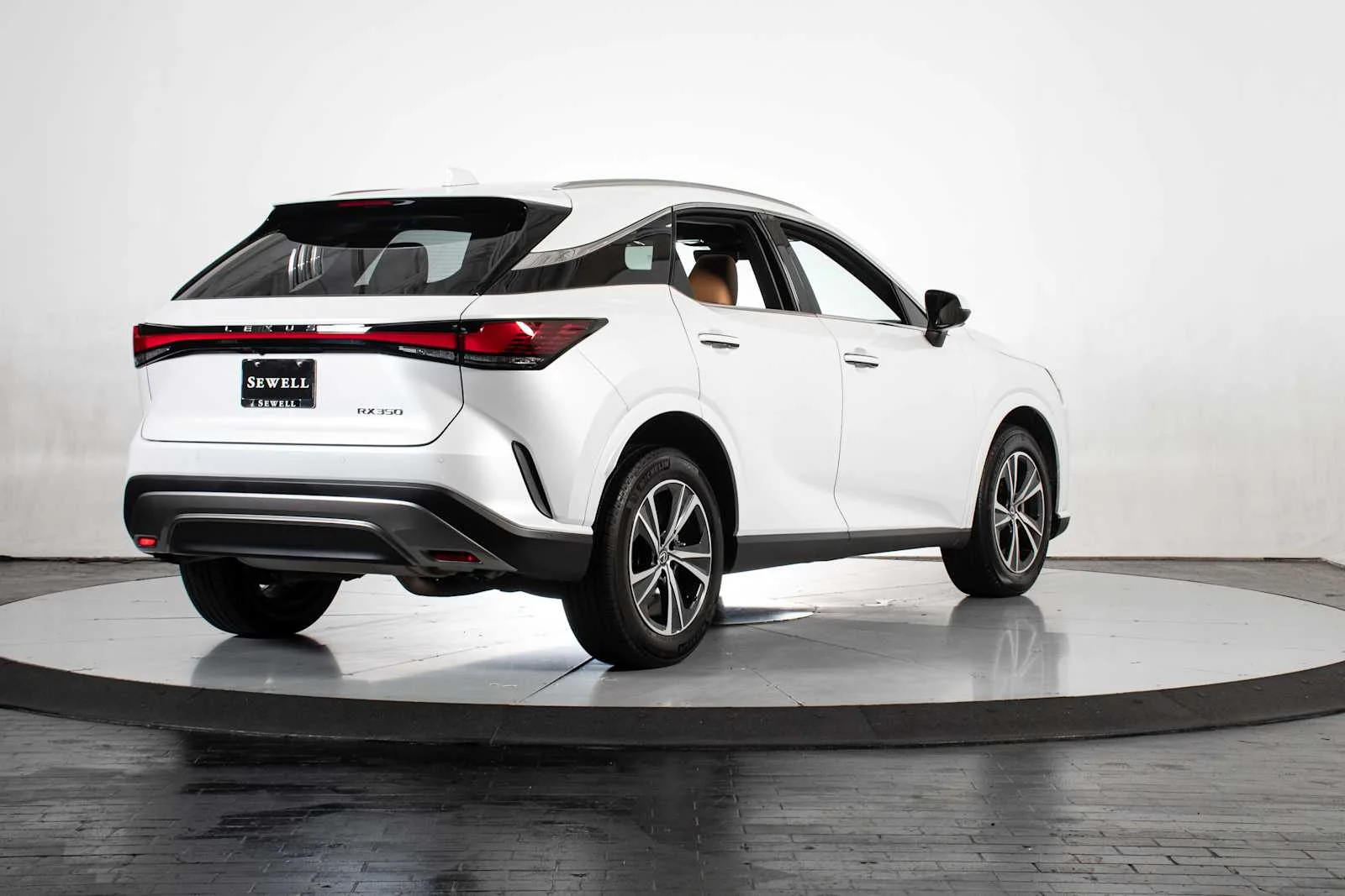 Certified Used 2025 Eminent White Pearl Lexus Premium image 7