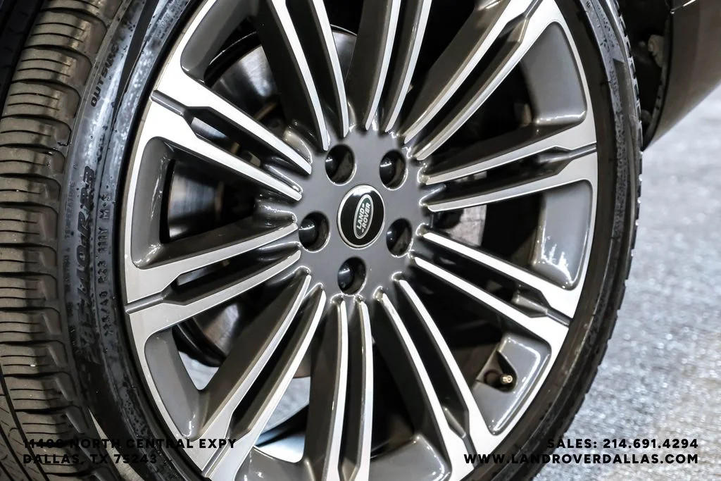Certified Used 2023 Portofino Blue Metallic Land Rover SE image 51