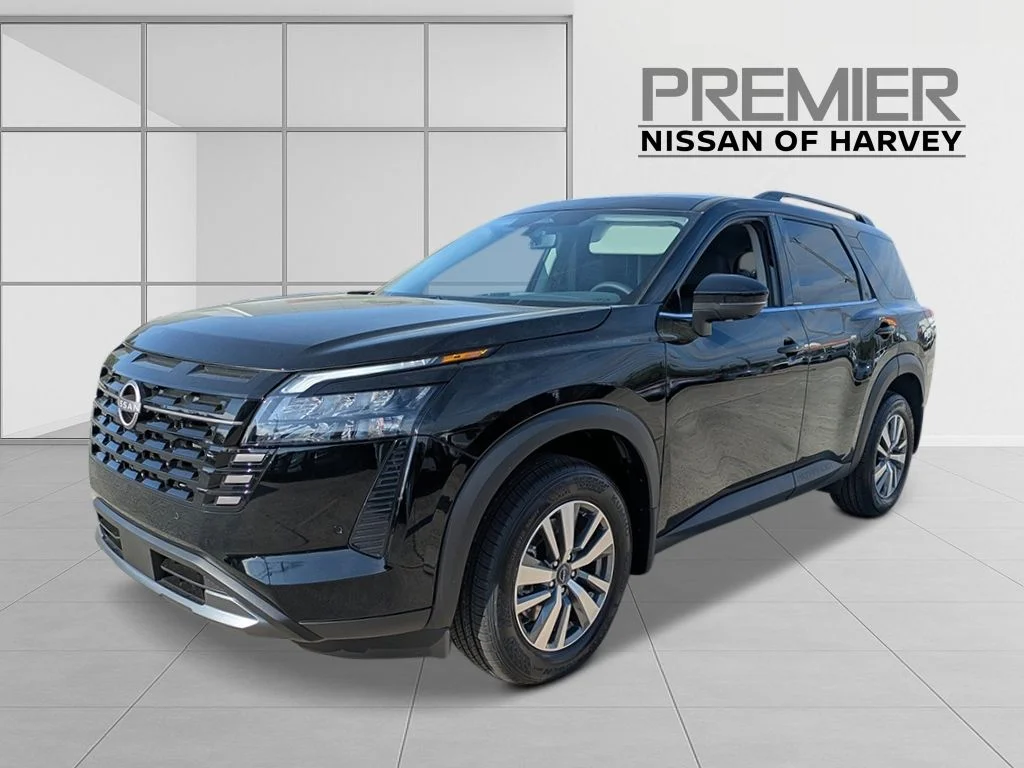 2026 Nissan Pathfinder SL 2WD's photo