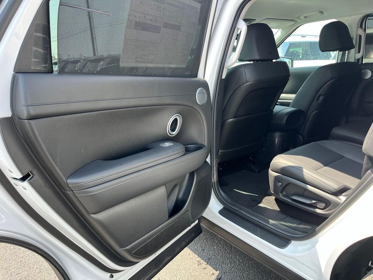 New 2026 White Hyundai SEL 7P image 17