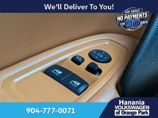 Used 2020 White BMW sDrive30i image 25