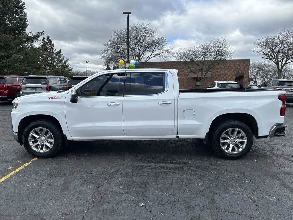 Used 2021 White Chevrolet LTZ image 5