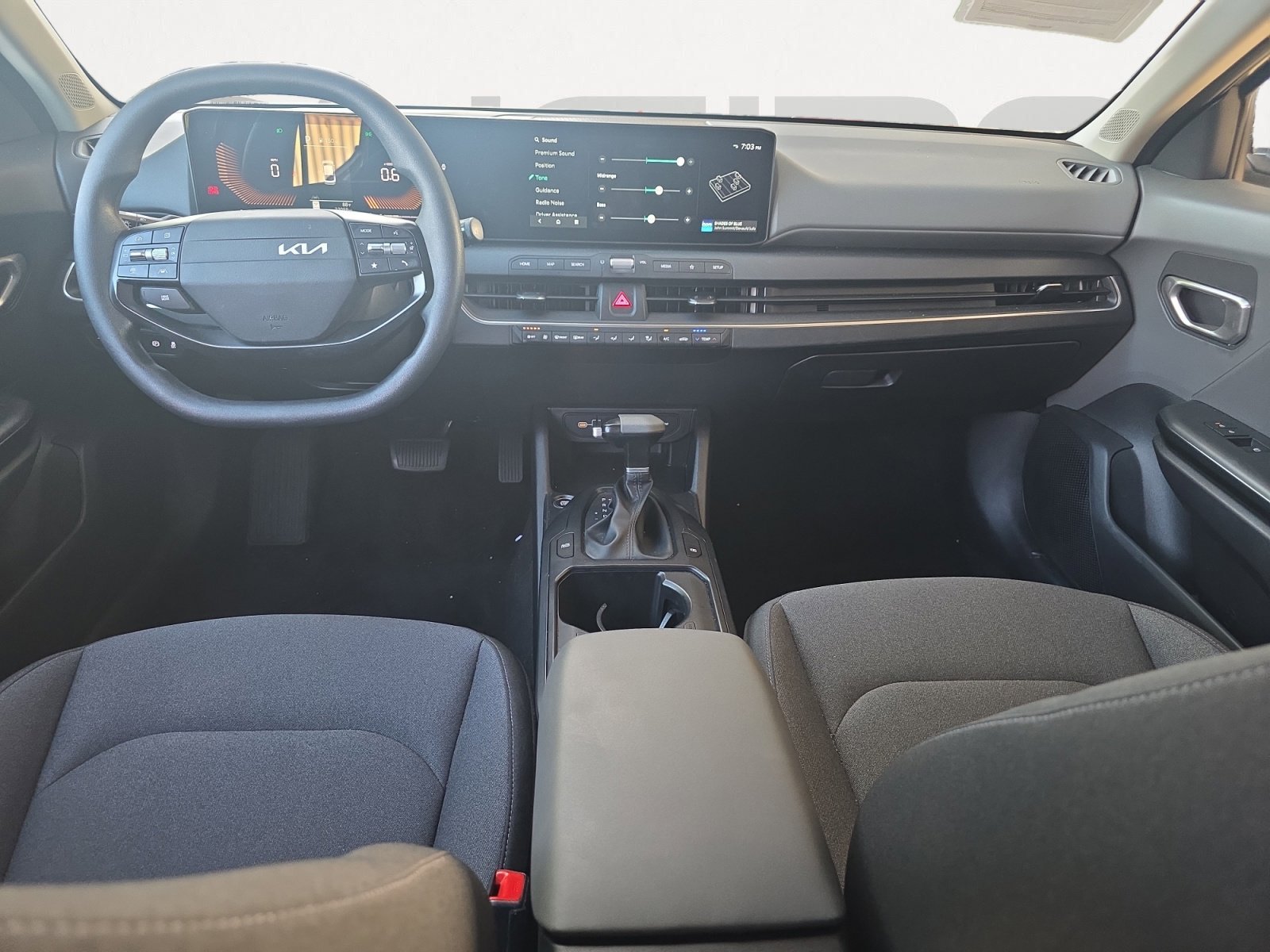 Certified Used 2025 Steel Gray Kia LXS image 2