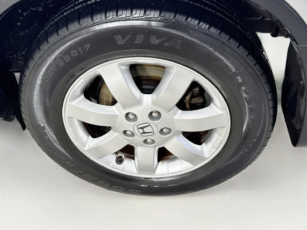 Used 2007 Silver Honda EX-L image 35