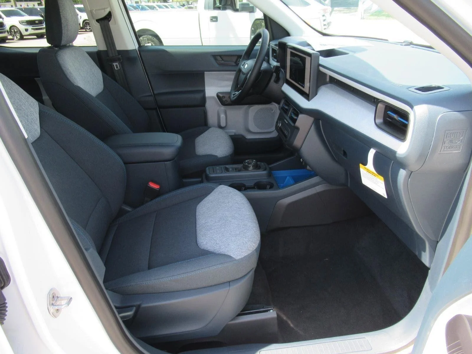 New 2026 Oxford White Ford XLT image 9